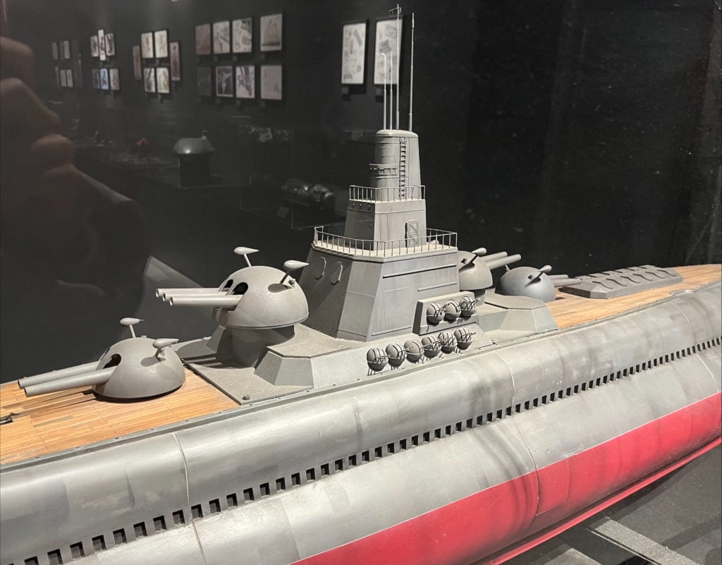 ゴジラミュージアム】人類の最終兵器・轟天号！あの氷山を撃て