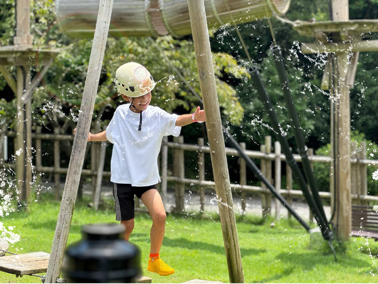 本日よりスタート！【水しぶきが飛び交うアスレチック！】「クレヨン