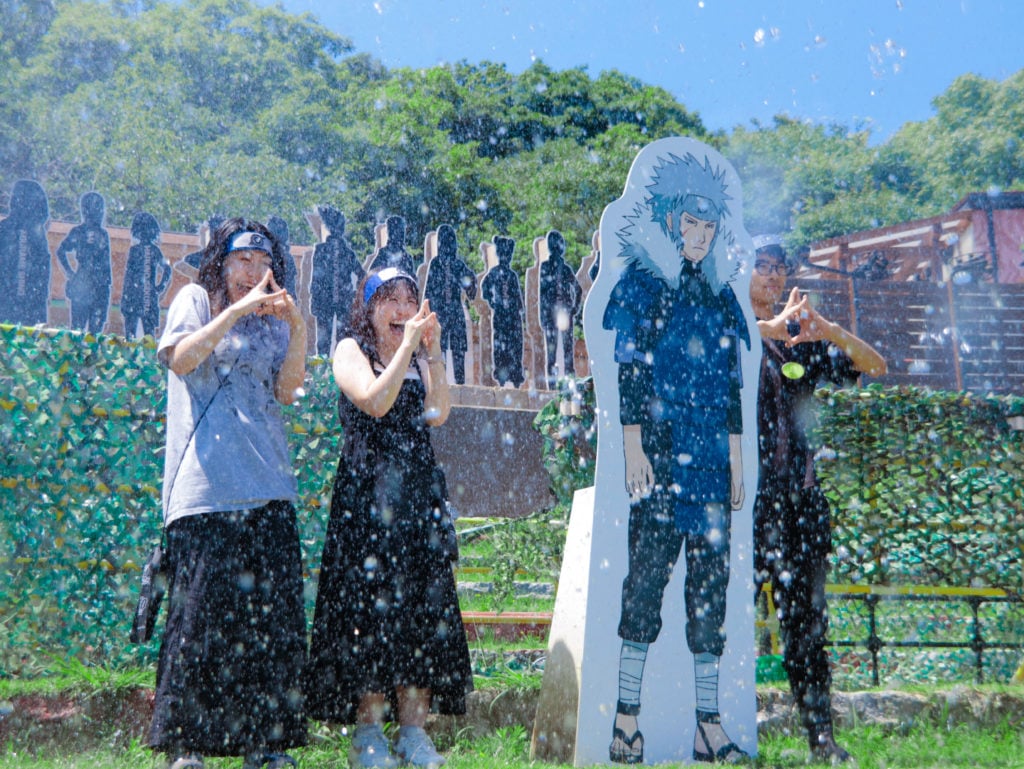 87C52FC9-8010-42E5-9C88-