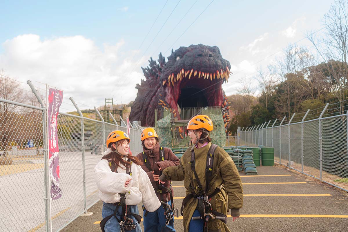 It's finally starting this weekend! A girls' zipline trip where