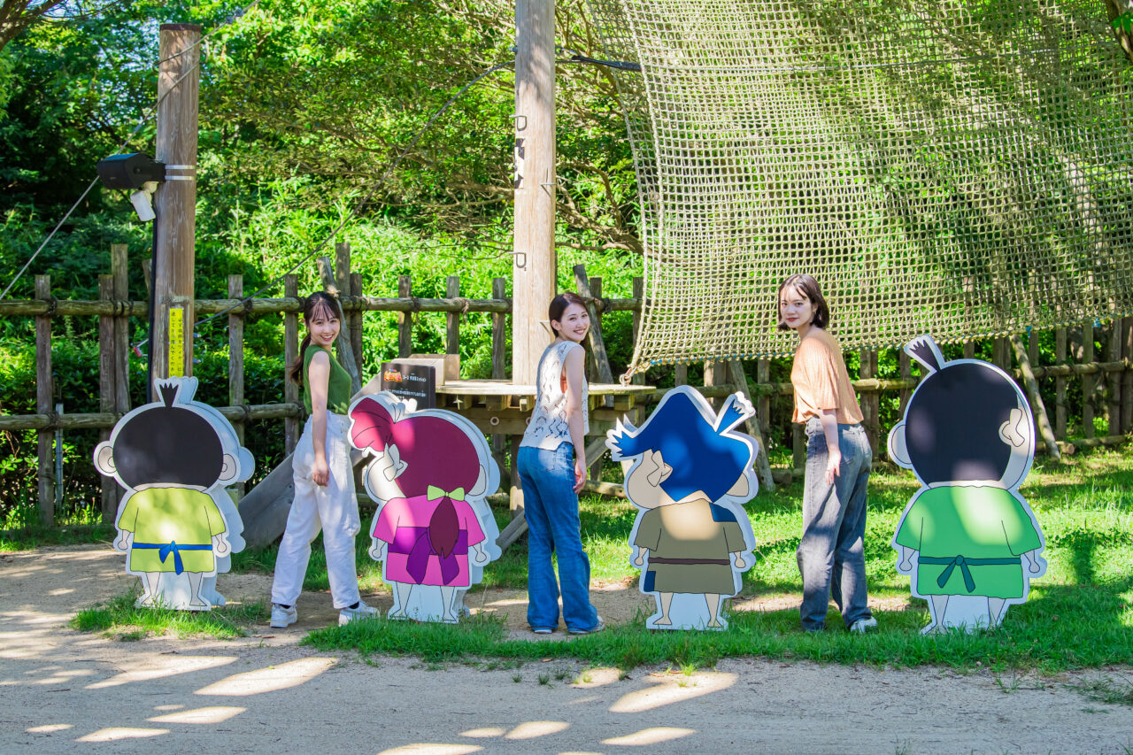 予約不要・無料で楽しめる！】しんちゃんの「ふたば幼稚園トラム」が