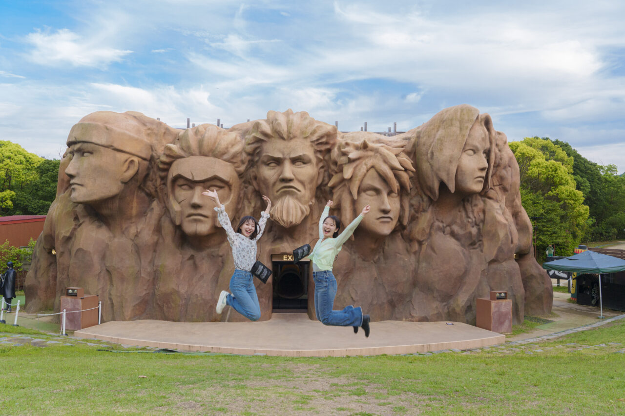 SNSで話題沸騰】淡路島で“火影岩”をバックに忍者体験！NARUTOファン