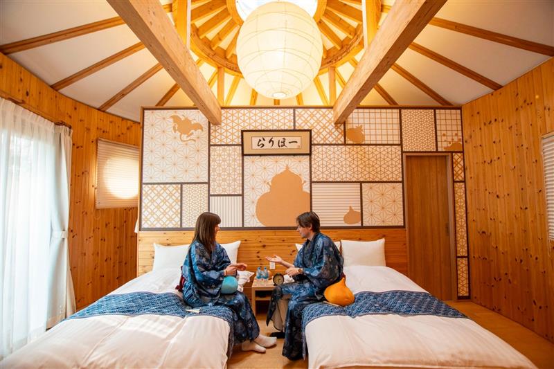 和モダン×ゲームの世界】スライムに囲まれて眠る、贅沢な一夜 | 【公式